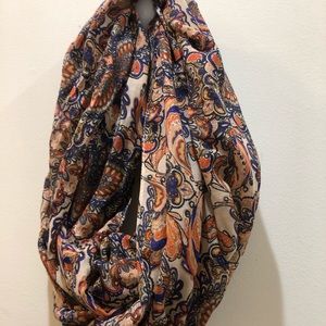 Old Navy Print Neck Scarf Tan/orange